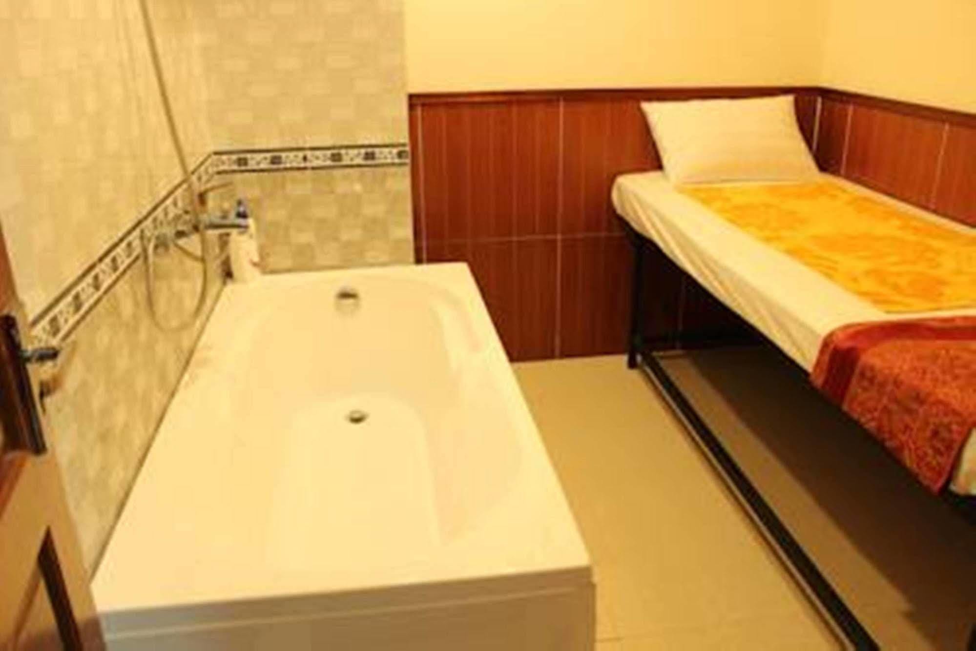 Oc Tien Sa Hotel Đà Nẵng Exterior foto