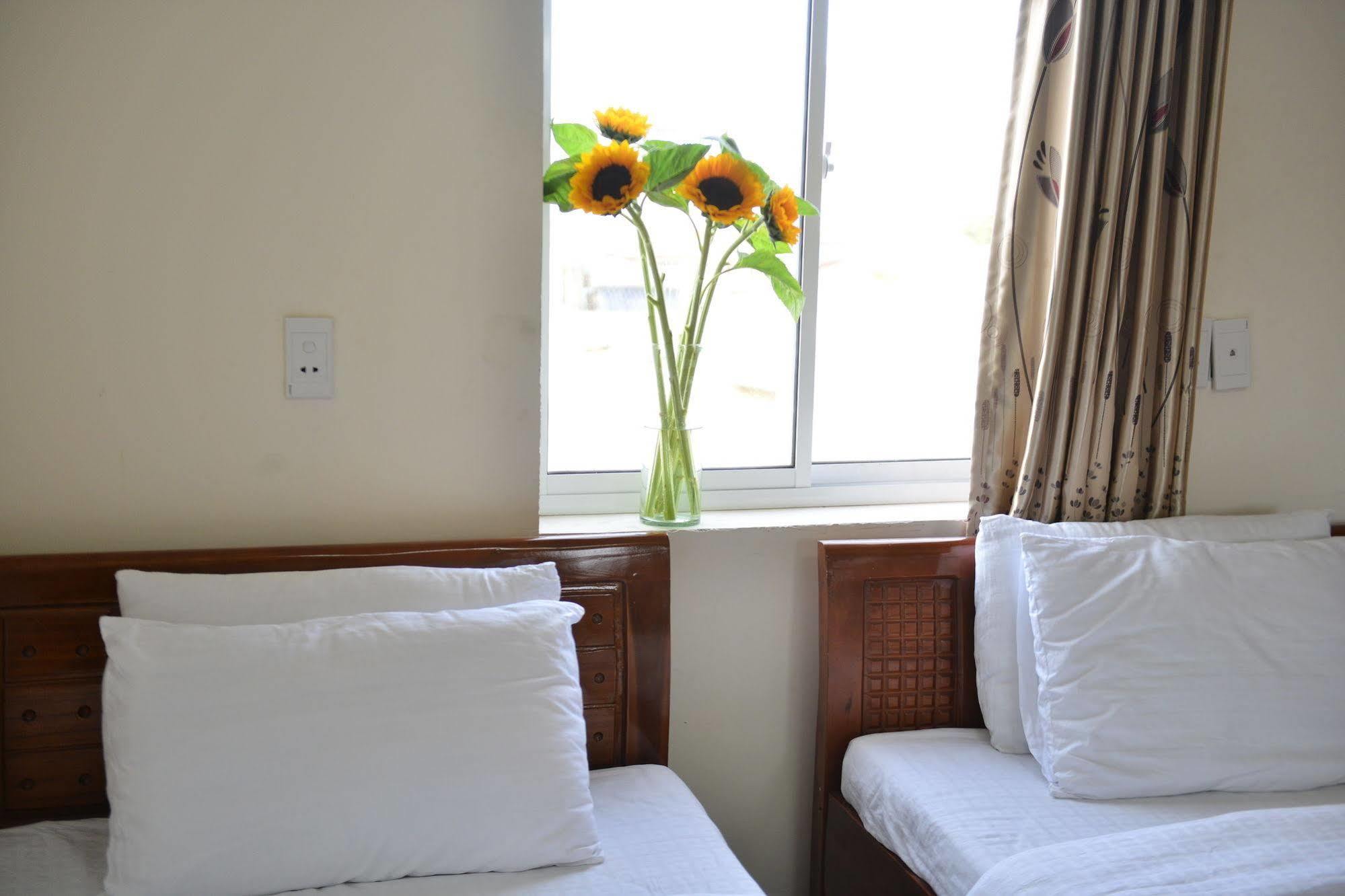Oc Tien Sa Hotel Đà Nẵng Exterior foto